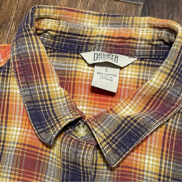 Vintage Duluth Trading Co Plaid Button Up Flannel Shirt - Picture 3 of 7